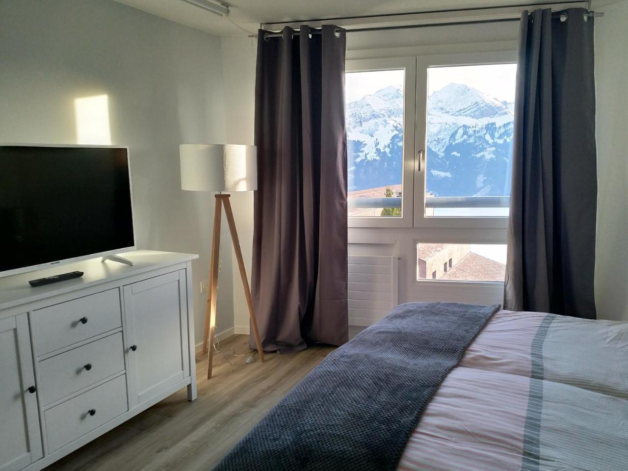 Swiss Seeblick Apartment Mit Hotelanbindung Beatenberg Exteriér fotografie